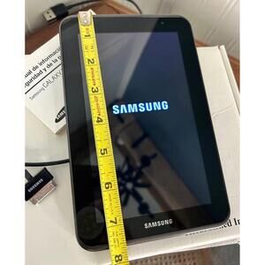 Samsung Galaxy Tab 2 7” GT-P3113 Wi-Fi Tablet 8GB Android 4.2 + Box Charger